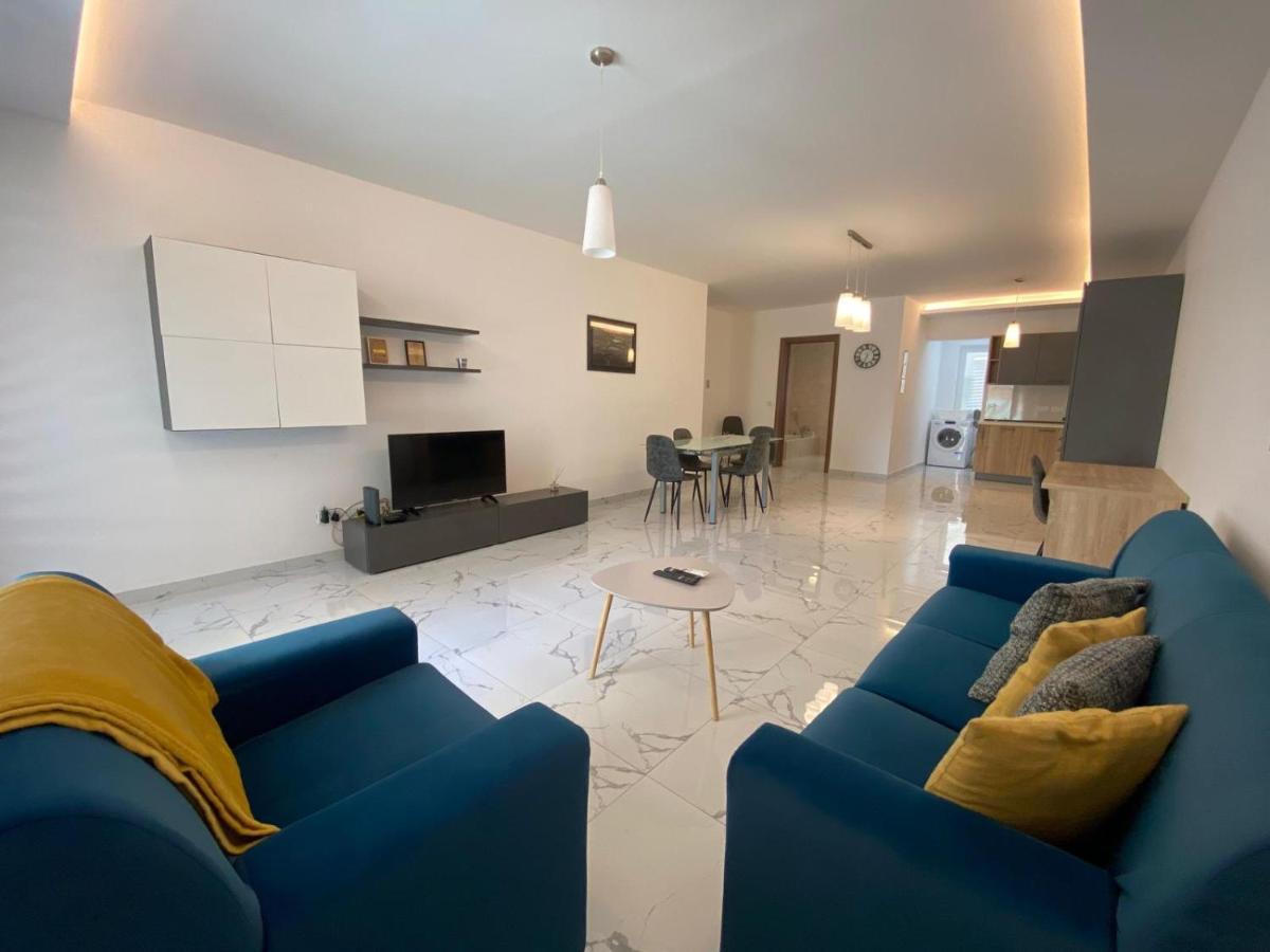 Sliema Centrally Located Apt Zewnętrze zdjęcie