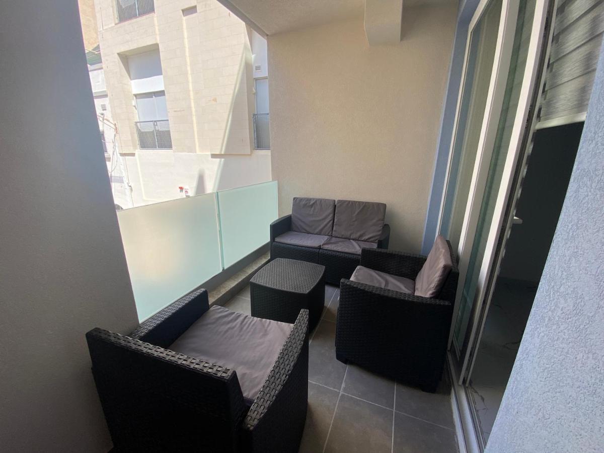 Sliema Centrally Located Apt Zewnętrze zdjęcie